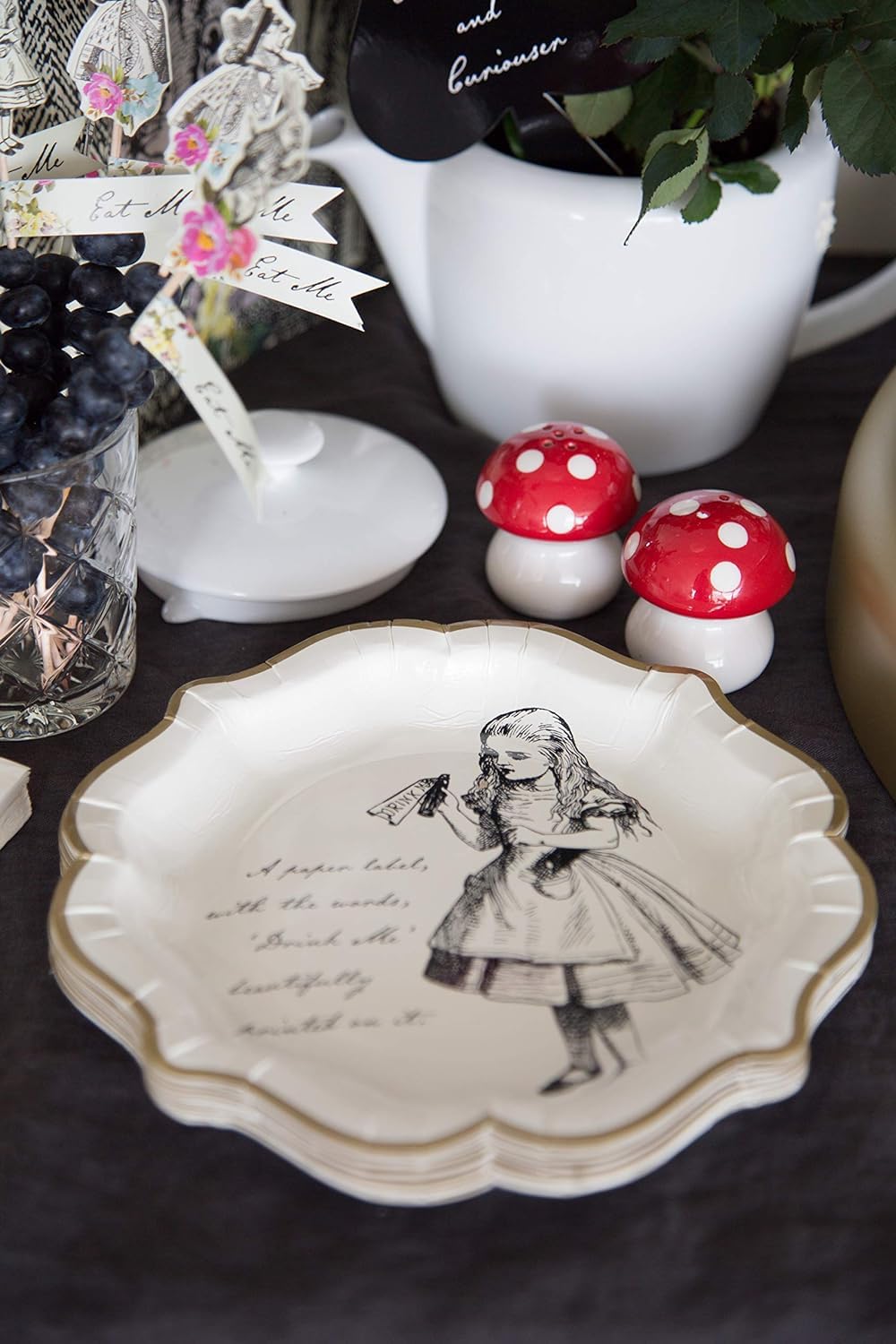 Talking Tables 144 x Alice In Wonderland Themed Disposable Paper Plates, Bulk Pack, Mad Hatter Tea Party Table Decorations Birthday, Baby Shower, Cream Tea, Mother’s Day, Wedding – Size 9’
