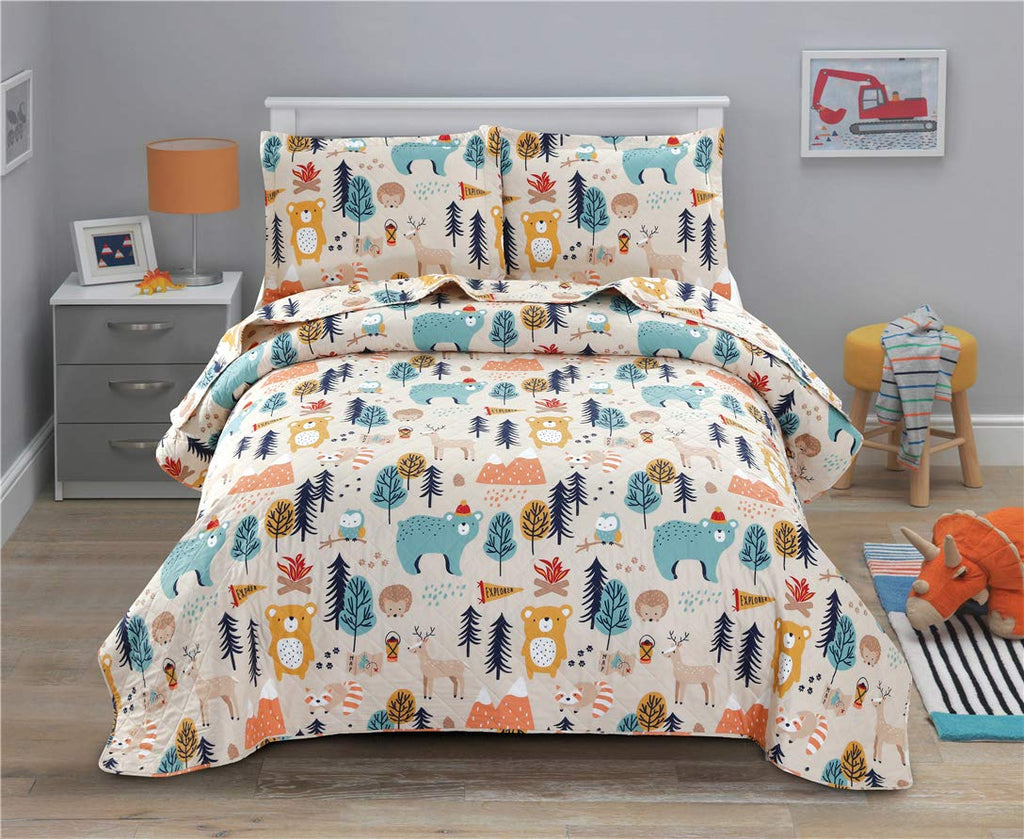 Junsey Kids Quilt Full/Queen Size Bear Bedding Set,3Pcs Forest Tree Bedspread Animals Coverlets, Lightweight Reversible Cartoon Bedspread Deer Owl Bedding Pillow Shams