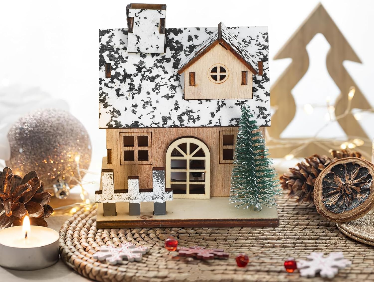 Toyvian Christmas Village Houses Set - 3 Pcs Wooden LED Lighted Ornaments for Table Decor (Brown)