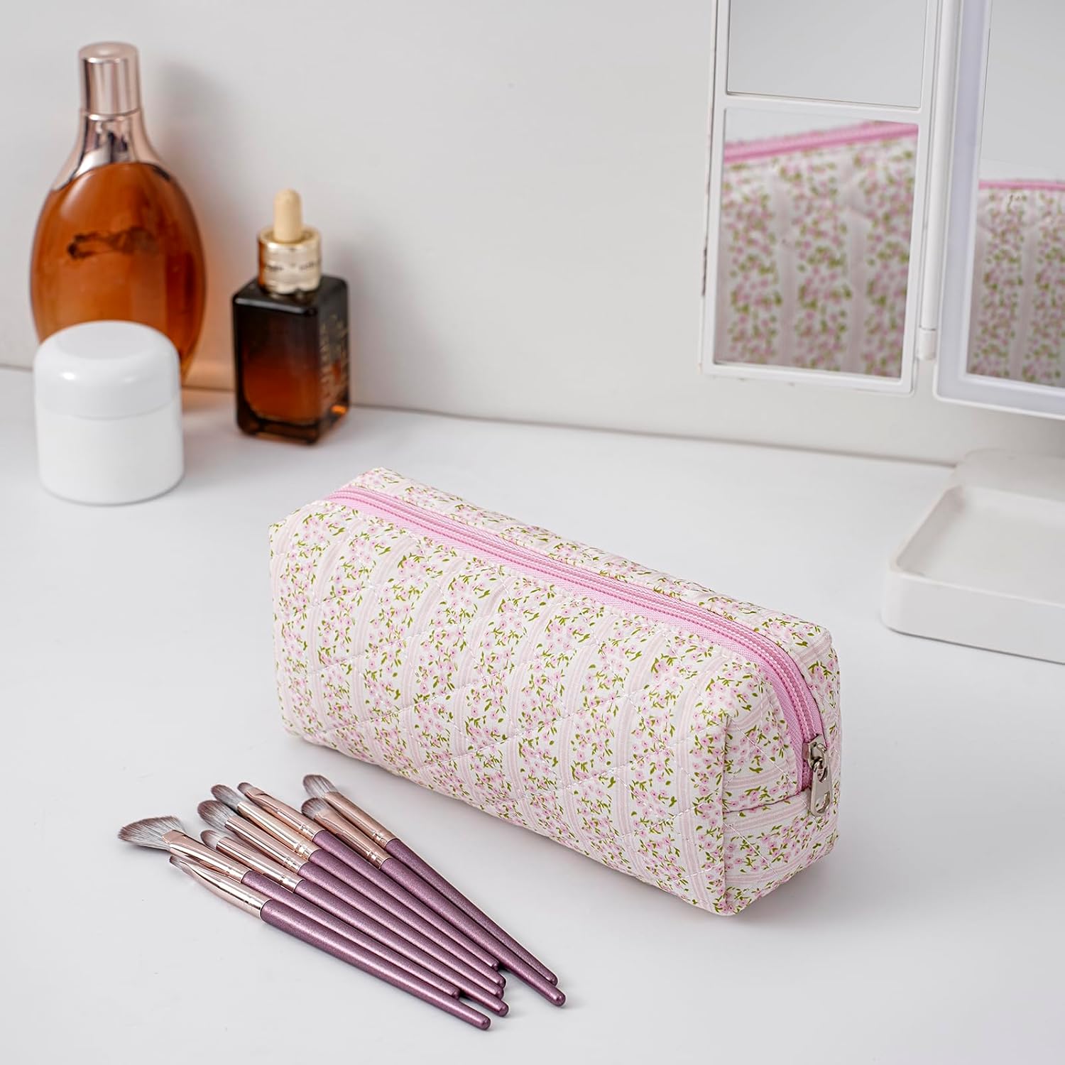 Skiennix Cute Floral Makeup Brush Bag - Quilted Travel Organizer Case | Pink Floral Design
