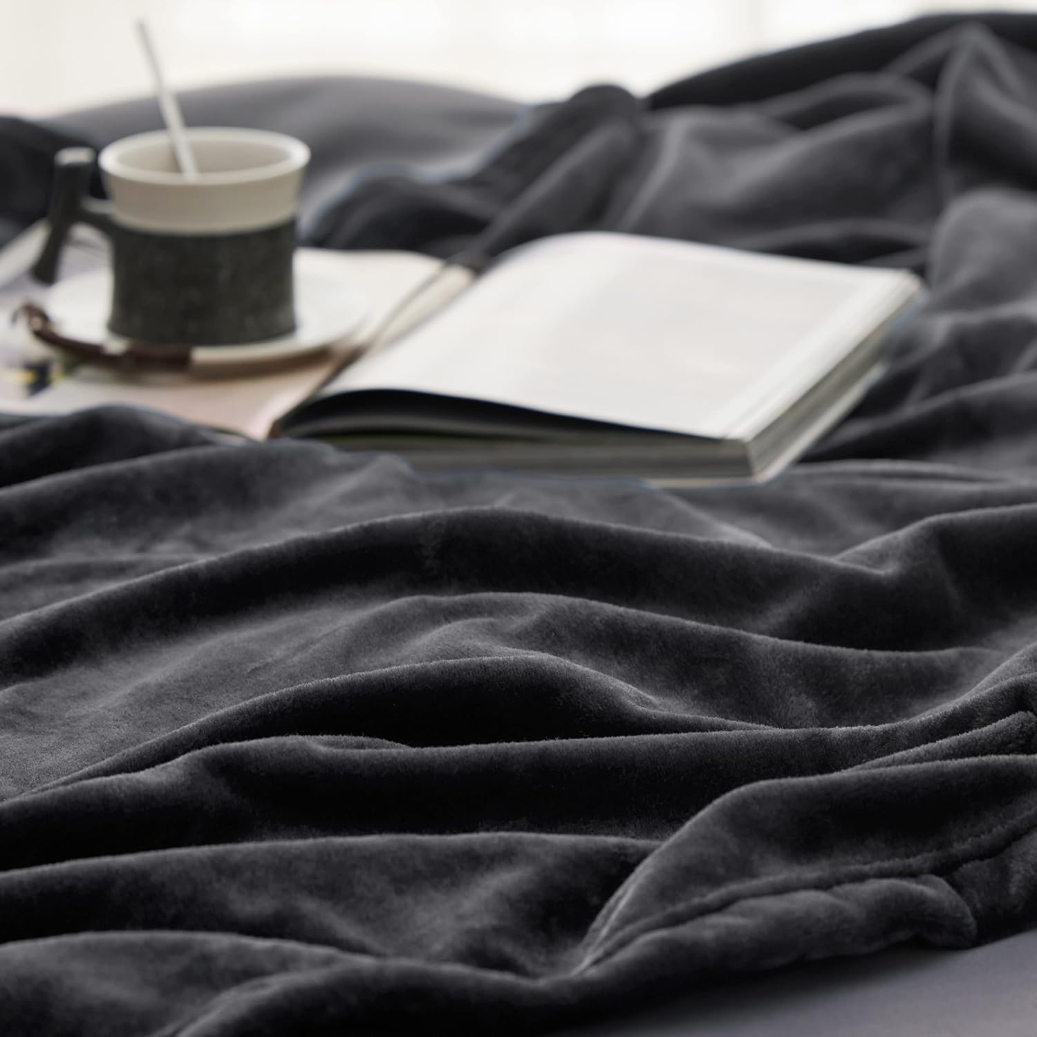 Bedsure GentleSoft Fleece Blanket - Cozy Dark Grey Twin Size 300GSM Plush Warm Throw, 60x80 Inches