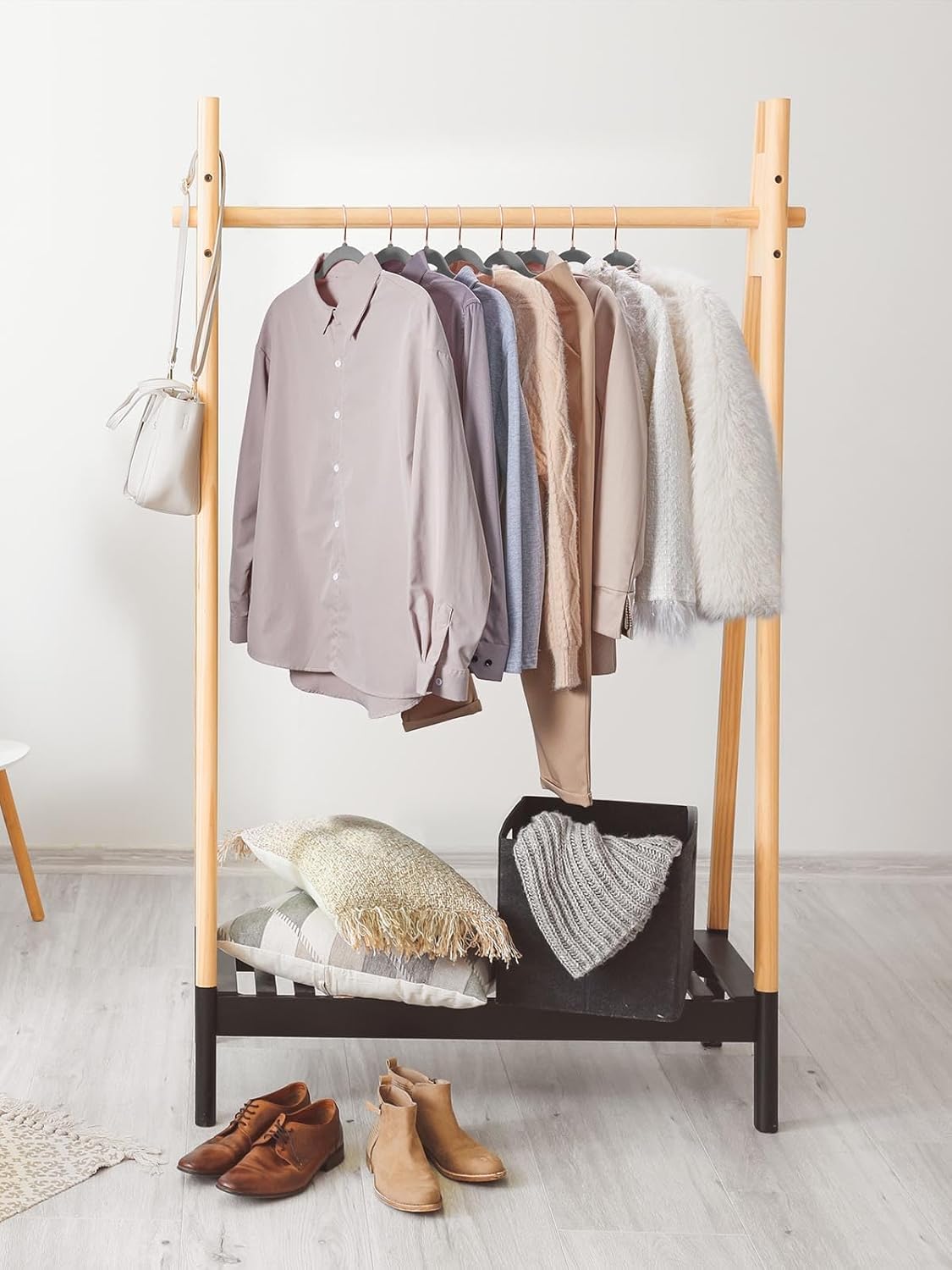 Smartor Grey Velvet Hangers - 50 Pack Non-Slip Heavy Duty Felt Hangers with 360° Rotating Rose Gold Hook | Slim Space-Saving Closet Organizer