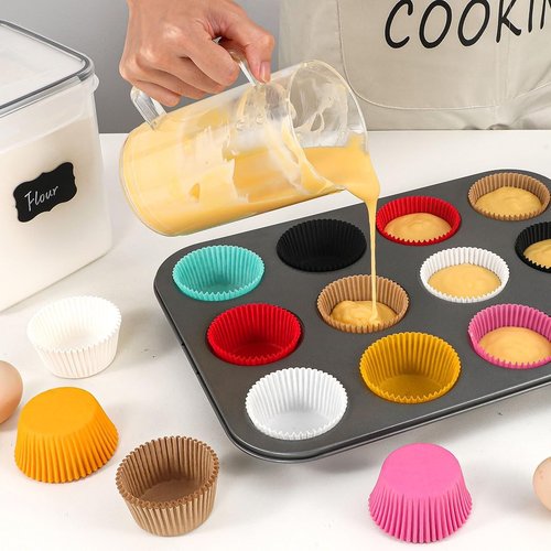 Caperci Black Cupcake Liners - 200 Count Greaseproof Baking Cups for Weddings & Parties