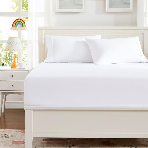 Hotella 100% Microfiber Fitted Sheet - Ultra Soft Queen Size 60"x80" | Deep Pocket, Machine Washable, White