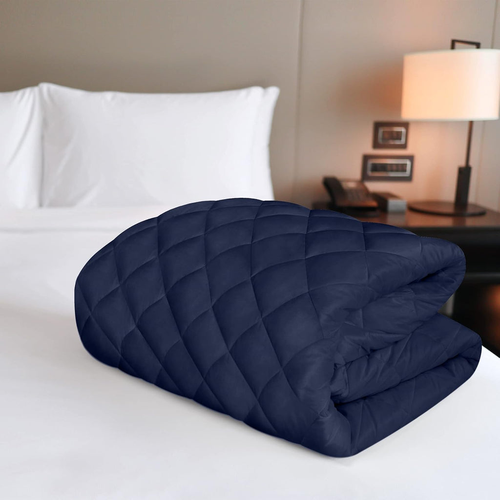 Utopia Bedding Quilted Fitted Mattress Pad - Queen Size Deep Pocket Protector | Machine Washable (Navy)