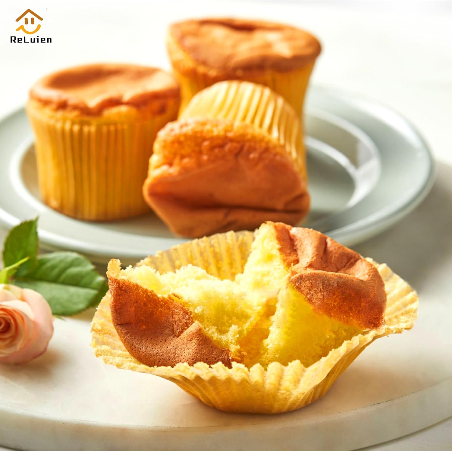 Standard Natural Cupcake Liners - 200 Pcs Greaseproof Parchment Baking Cups for Muffins & Treats