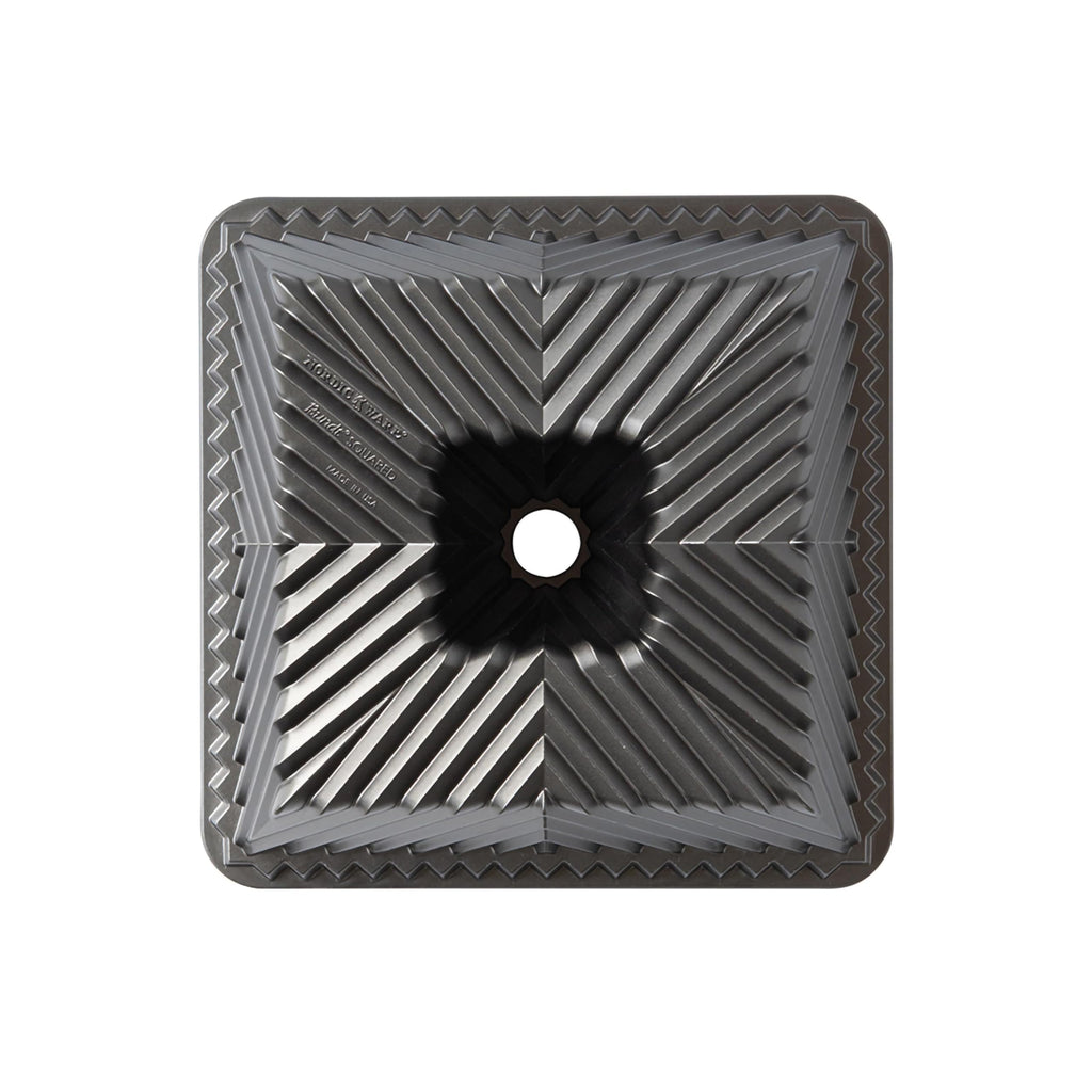 Nordic Ware Bundt Squared Pan, 10 Cup, Graphite