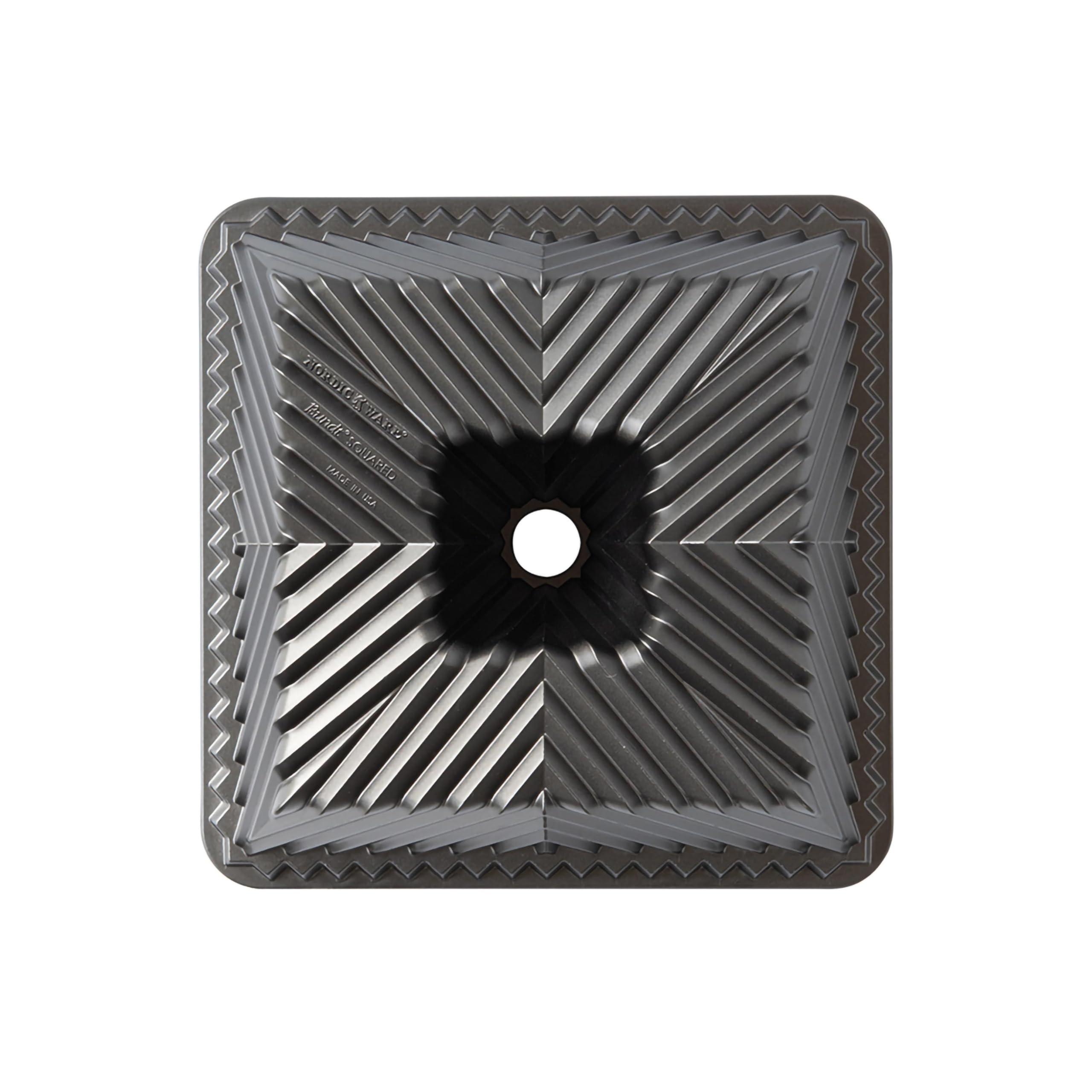Nordic Ware Bundt Squared Pan, 10 Cup, Graphite