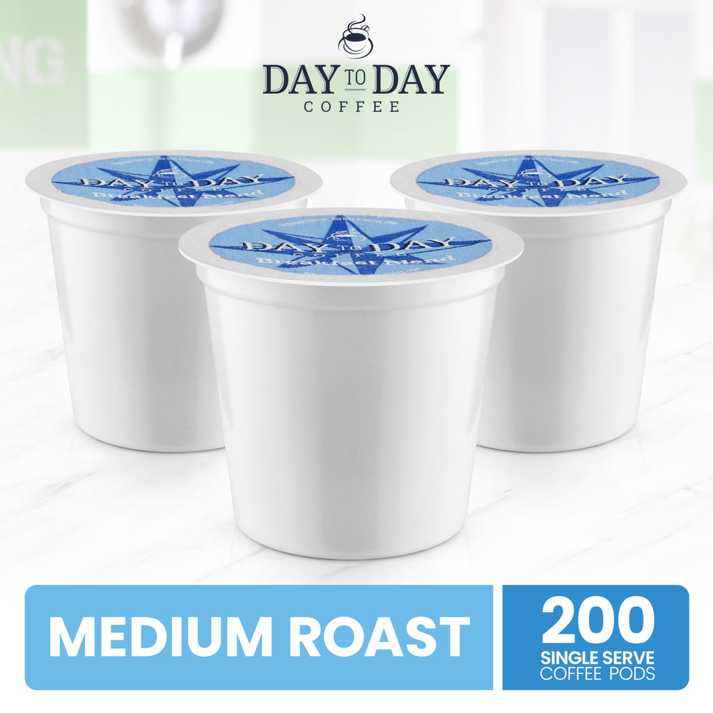Day To Day Coffee Breakfast Blend Medium Roast Coffee Pods, 200 Count Bulk Pack, Compatible with Keurig K-Cup Brewers, Perfect Wake-Up Coffee