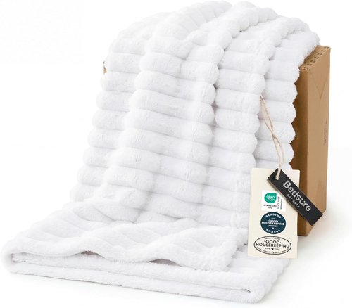 Bedsure GentleSoft Twin Fleece Blanket - Cozy White Throw for Couch, Perfect for Women & Girls, 60x80 Inches