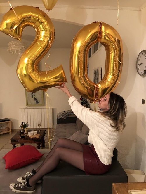 Gold 26 Number Balloon by [Brand Name] - 40 Inch Foil Balloon for Happy 26th Birthday & Engagement Decor