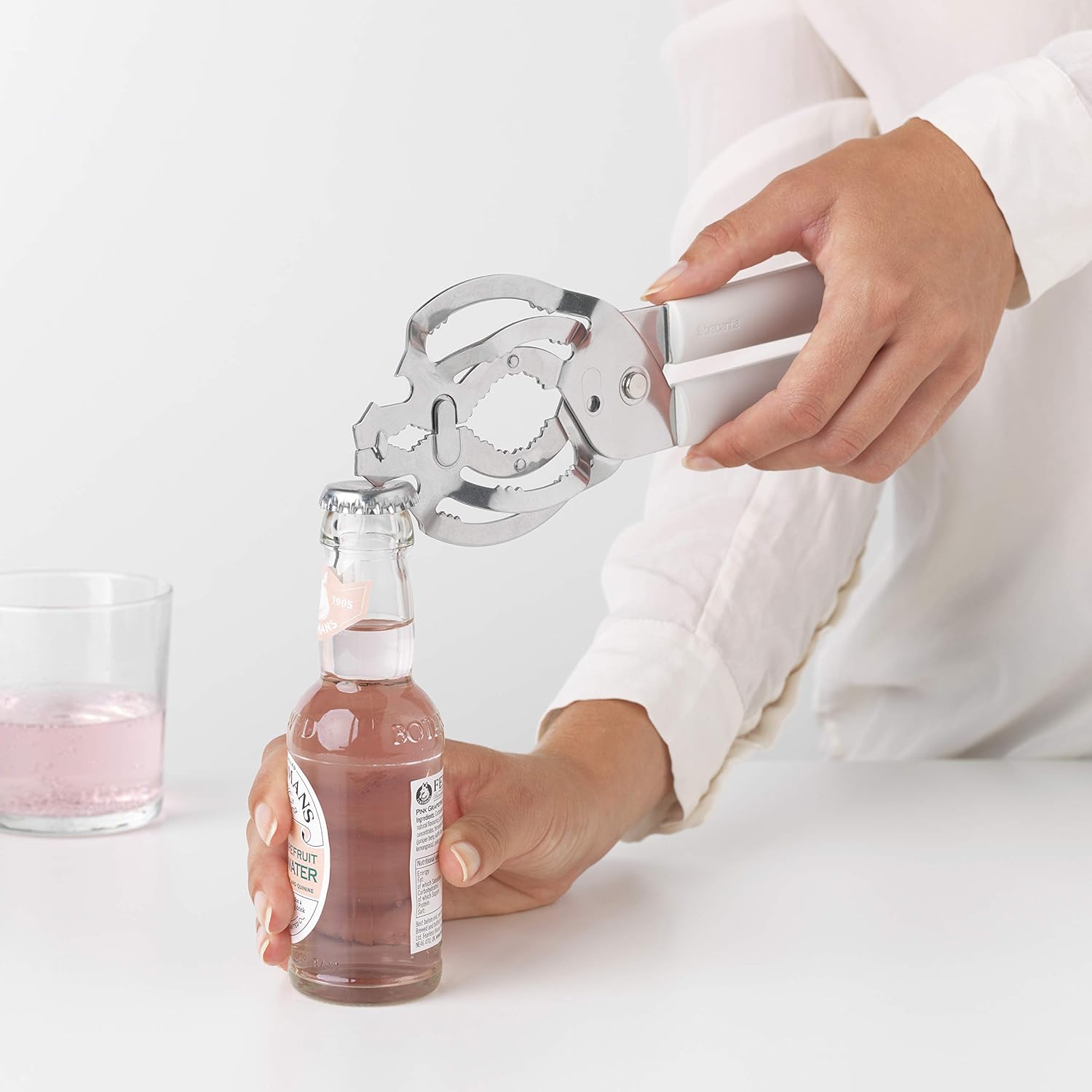 Brabantia Tasty+ Universal Can & Bottle Opener - Easy Grip Design for Small & Large Caps | Light Grey