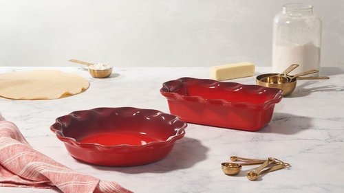 Le Creuset Stoneware Set - 9" Heritage Fluted Pie Dish & 9" Fluted Loaf Dish | Cerise Color