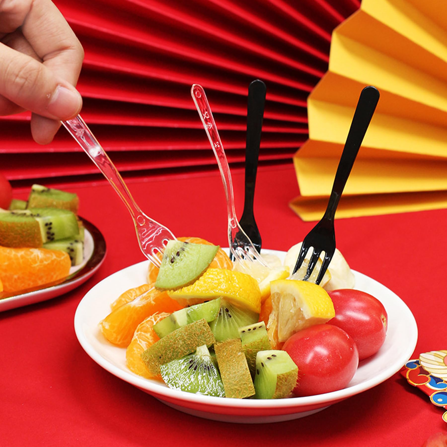 100 PCS Plastic Mini Forks, Small Disposable Appetizer Cocktail Tasting Forks, Suitable for Fruit Dessert Cakes (Black)