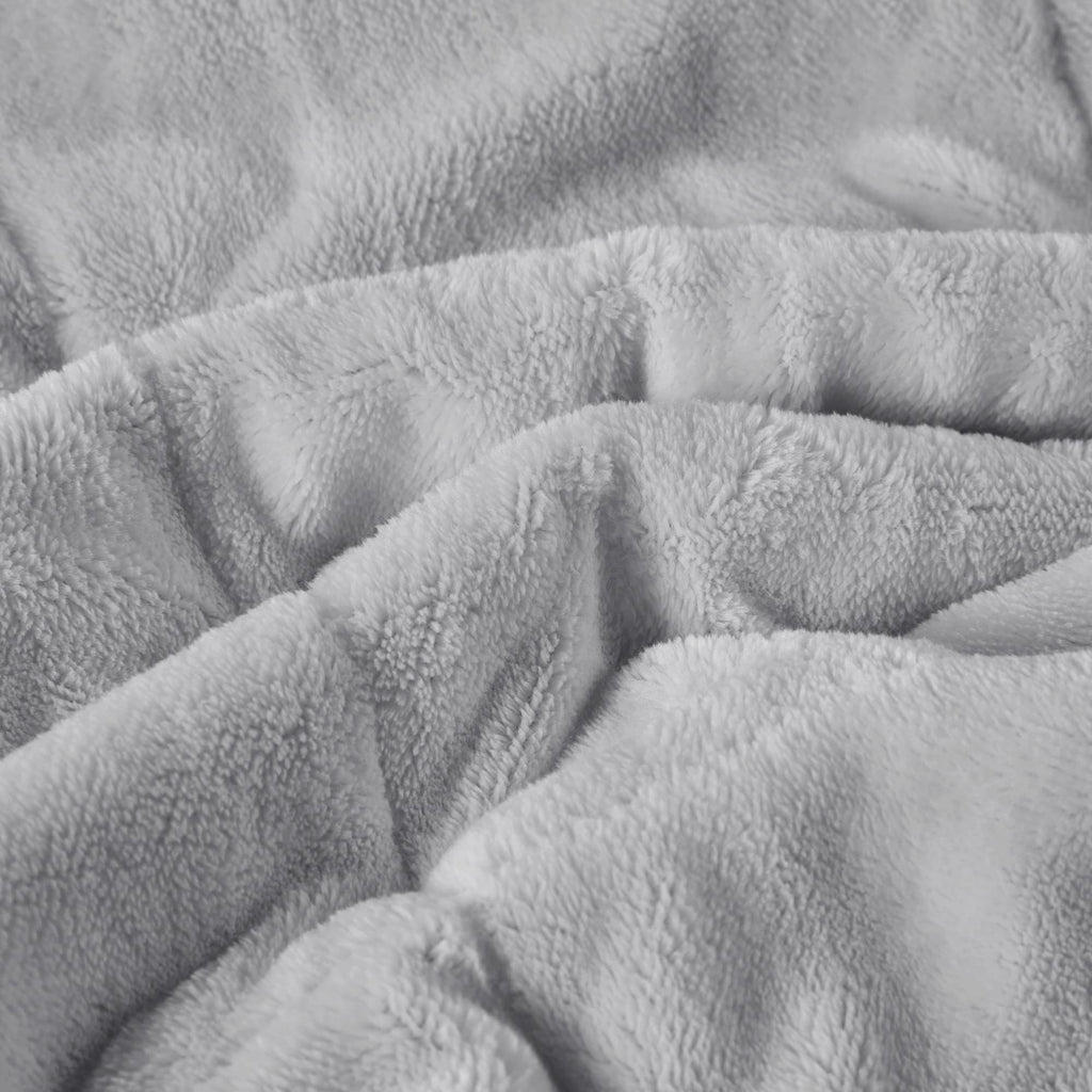 Madison Park Twin Cozy Blanket HeiQ Smart Temperature Plush to Microfiber Reverse Box Quilting, Reversible, Soft All Season, Lightweight Summer Cover, for Bed, Couch and Sofa, Twin/Twin XL, Grey