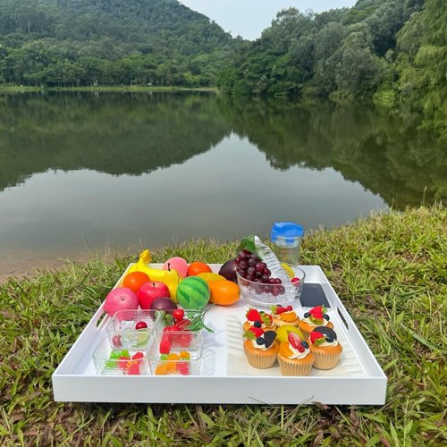 ATOZONE White Modern Acrylic Ottoman Tray with Cutout Handles 22x22 Inch Over-Sized Serving Tray Rubber Boot Tray Organizer Decorative Tray for Living Room, Bedroom,Bathroom and Kitchen Tabletop