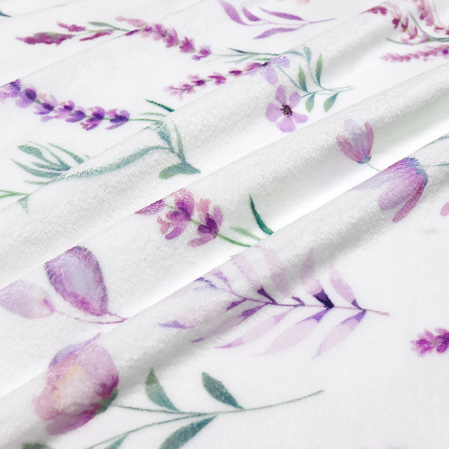 Bestraily Purple Lavender Floral Throw Blanket Flower Botanical Throw Blankets Ultra Soft Cozy Flannel Throw Blanket Lightweight Fleece Fuzzy Plush Throw Blankets for Bed Chair Couch 60" X 80"