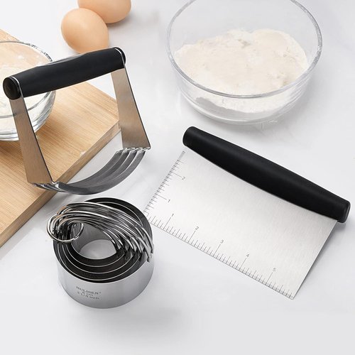HULISEN Stainless Steel Biscuit Cutter Set - Durable Pastry Tools with Ergonomic Grip | 3-Piece Gift Set