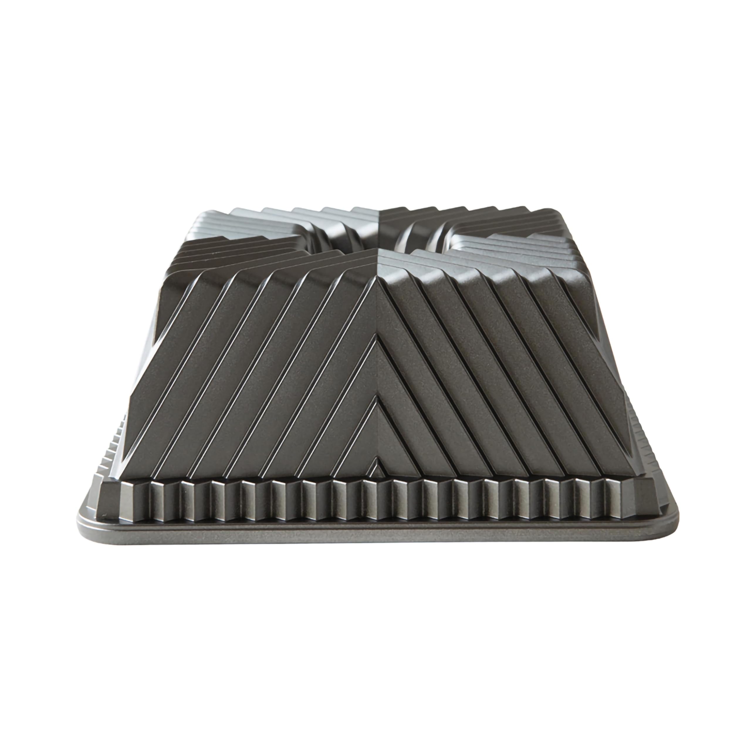 Nordic Ware Bundt Squared Pan, 10 Cup, Graphite