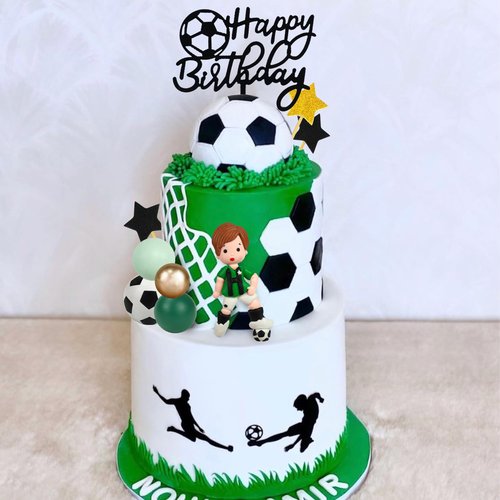 Soccer Cake Topper Decorations Soccer Player Clay Figurine Decorations for Football Sport Birthday Supplies (Style 01)