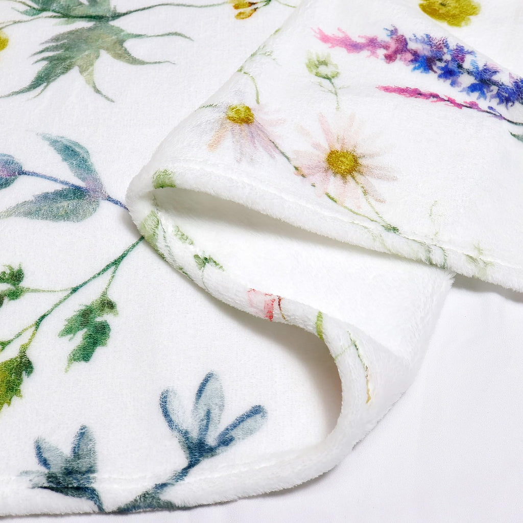 Floral Throw Blanket Wildflowers Throw Blankets Plant Floral Fleece Blankets Soft Warm Cozy Blanket Plush Throws Blankets Flower Decorative Blanket for Home Sofa Bedding 50" x 60"