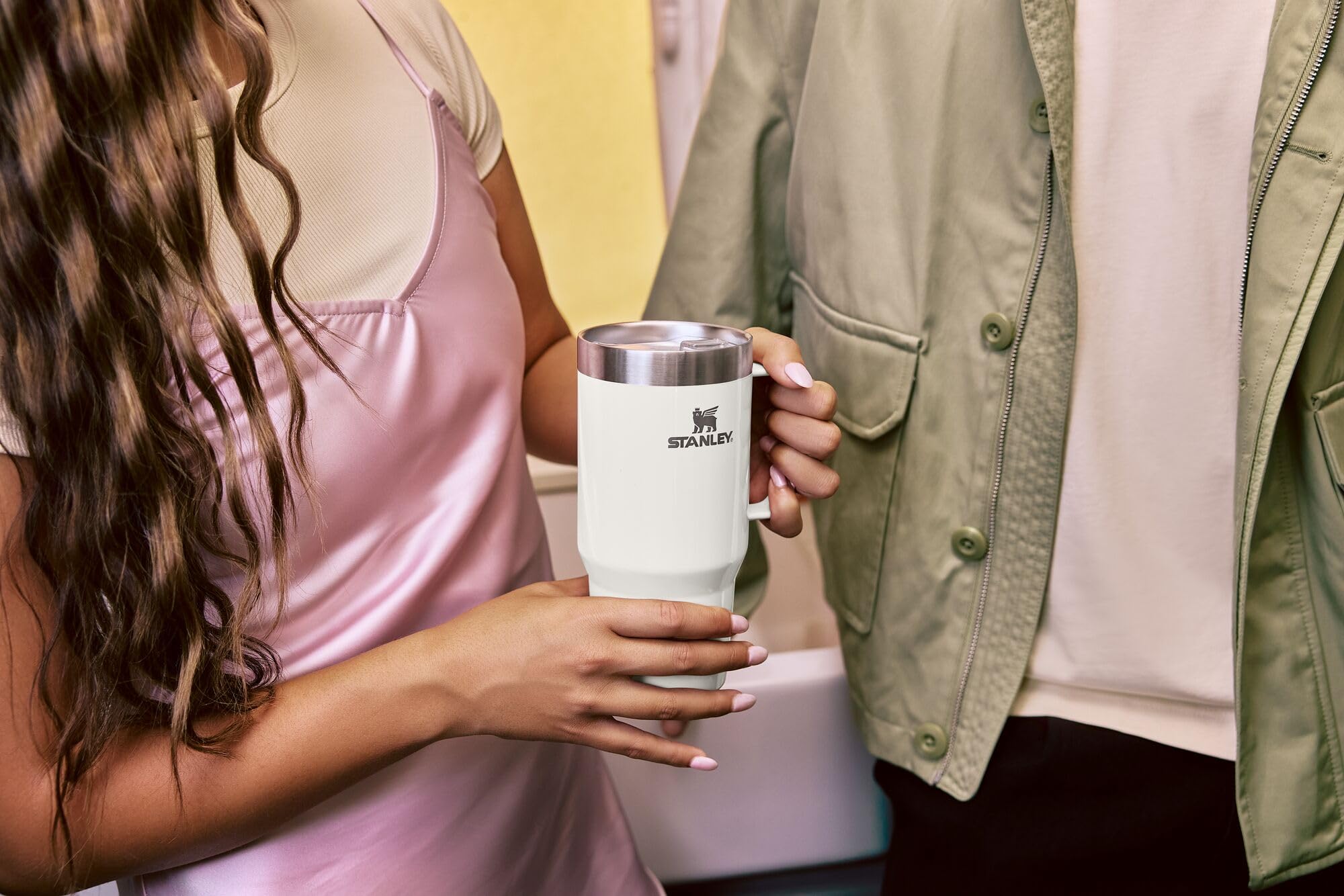 STANLEY The Everyday Suburban Mug | 30 oz | Drink Through Lid | Cup for Coffee, Tea and Drinks | Insulated Stainless Steel Coffee Mug | BPA-Free | Dried Pine