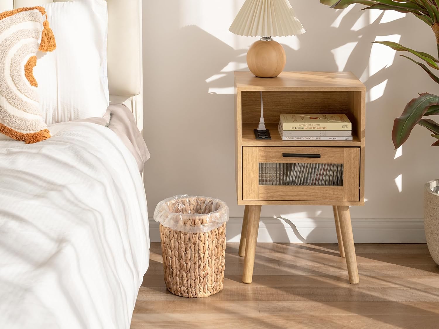 StorageWorks Wicker Waste Basket - Stylish Small Trash Can for Bathroom | Round Water Hyacinth Design