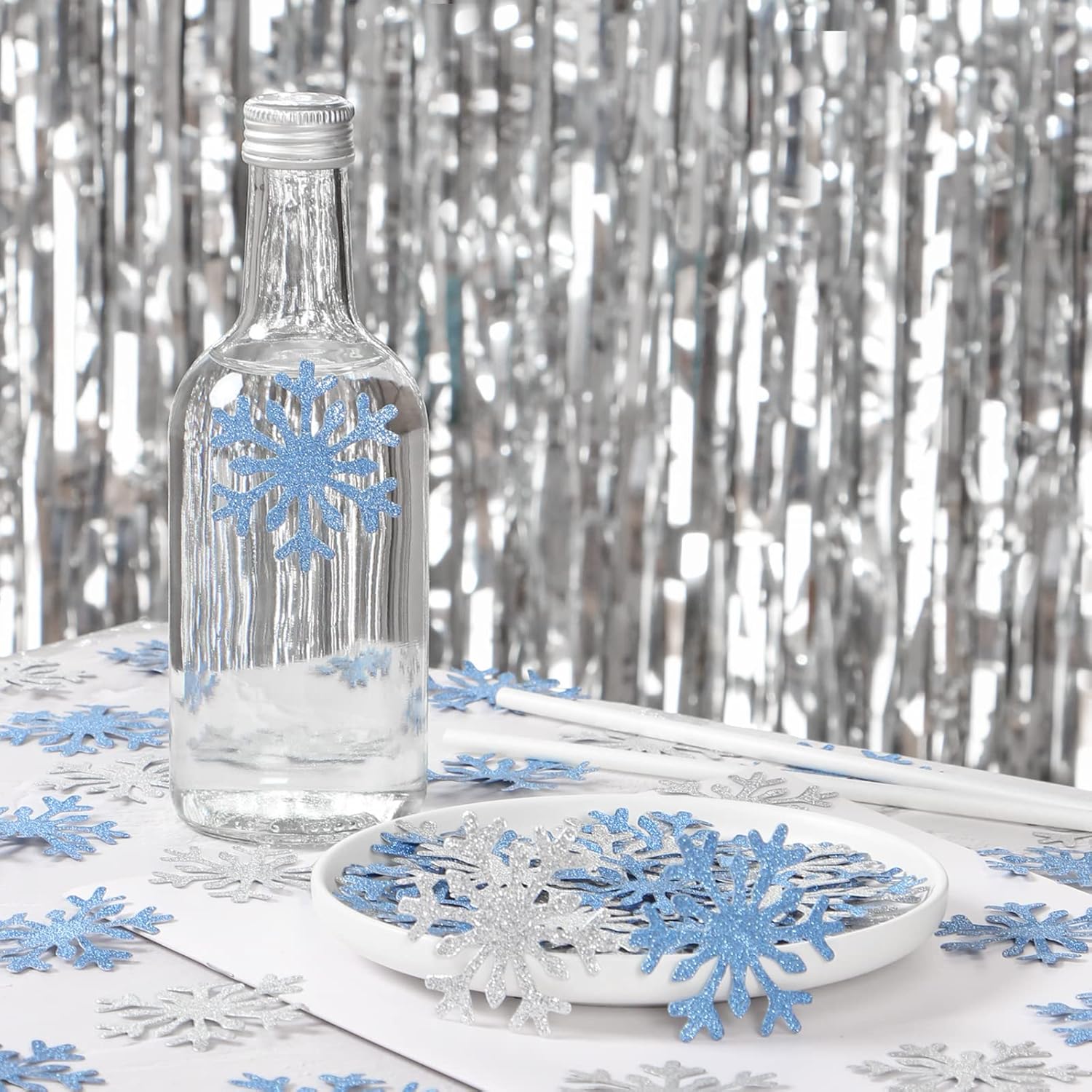 Snowflake | Snow-White Party Decorations - 100pcs Glitter Paper Confetti for Winter Wonderland Events