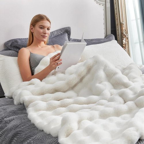 Cozy Bliss Faux Fur Throw Blanket - Soft Plush Bubble Design for Couch & Sofa | 50x60 Inches Cream White
