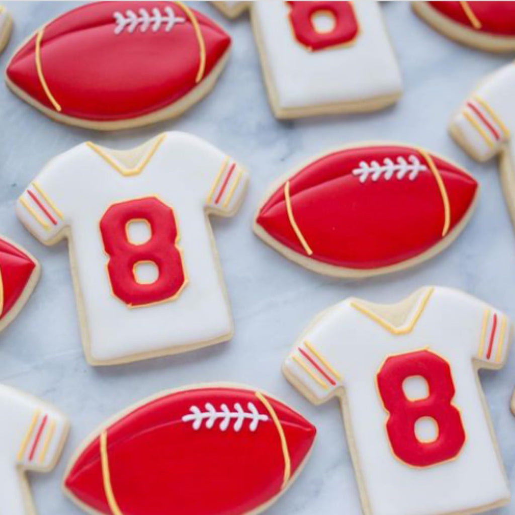 Football Cookie Cutters 2 PCS, with Jersey, 3.5'' (Football)