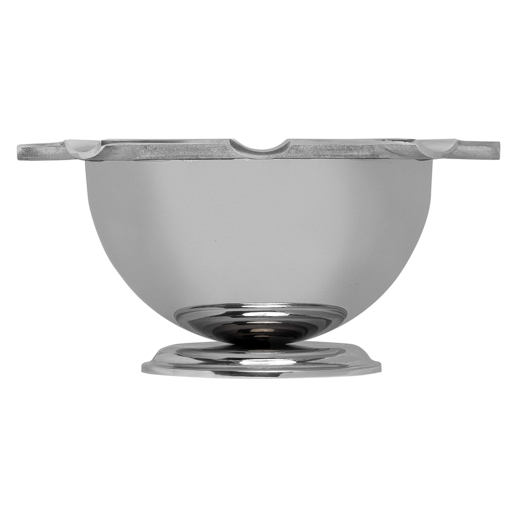 Palió® Tazza ashtray combines functionality with aesthetics, providing a stylish solution for cigar enthusiasts who enjoy sharing their smoking experience with others. (Stainless Steel)