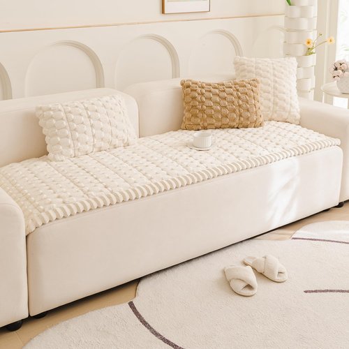 Tiwwie Couch Cover for Dogs Fuzzy Sofa Covers for Pet, Geometric Jacquard Coral Pet-Friendly Washable Non-Slip Sofas Slipcover Cushion Protector Pets Mat Dog Bed Mats