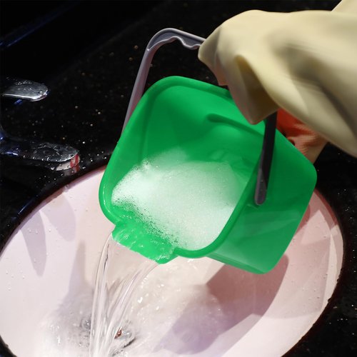 Yaomiao 4 Pcs Cleaning Bucket 3 Quart Small Sanitizing Square Bucket Detergent Pail with Measurements Spout and Handle for Home Commercial Use Restaurant Kitchen Office School (Red, Green)