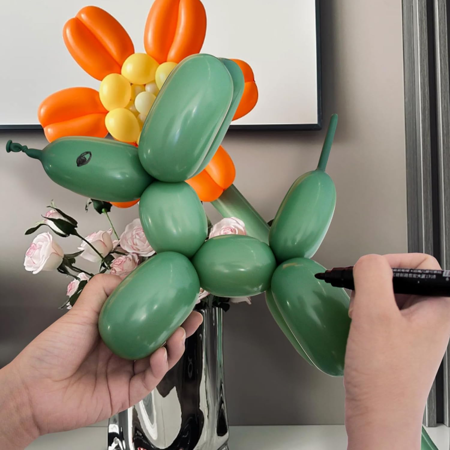 Skiennix 100pcs Sage Green 260Q Balloons - Durable Twisting Balloons for Animal Models & Events