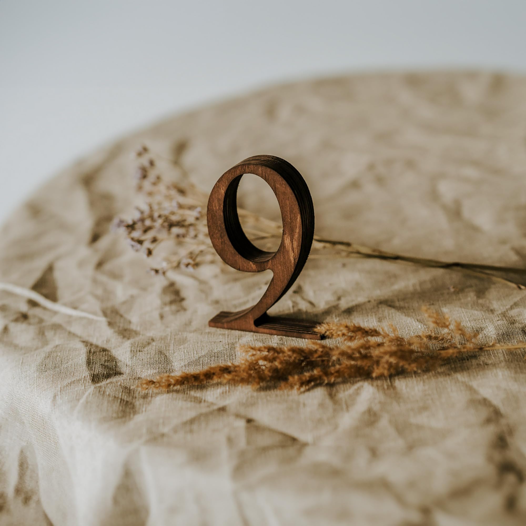 Wooden Wedding Table Numbers 1-10, Rustic Table Number Signs for Reception, Party, Banquet, Event Centerpieces, Self-Standing Wood Numbers with Base, Elegant Décor for Restaurant or Bridal Shower