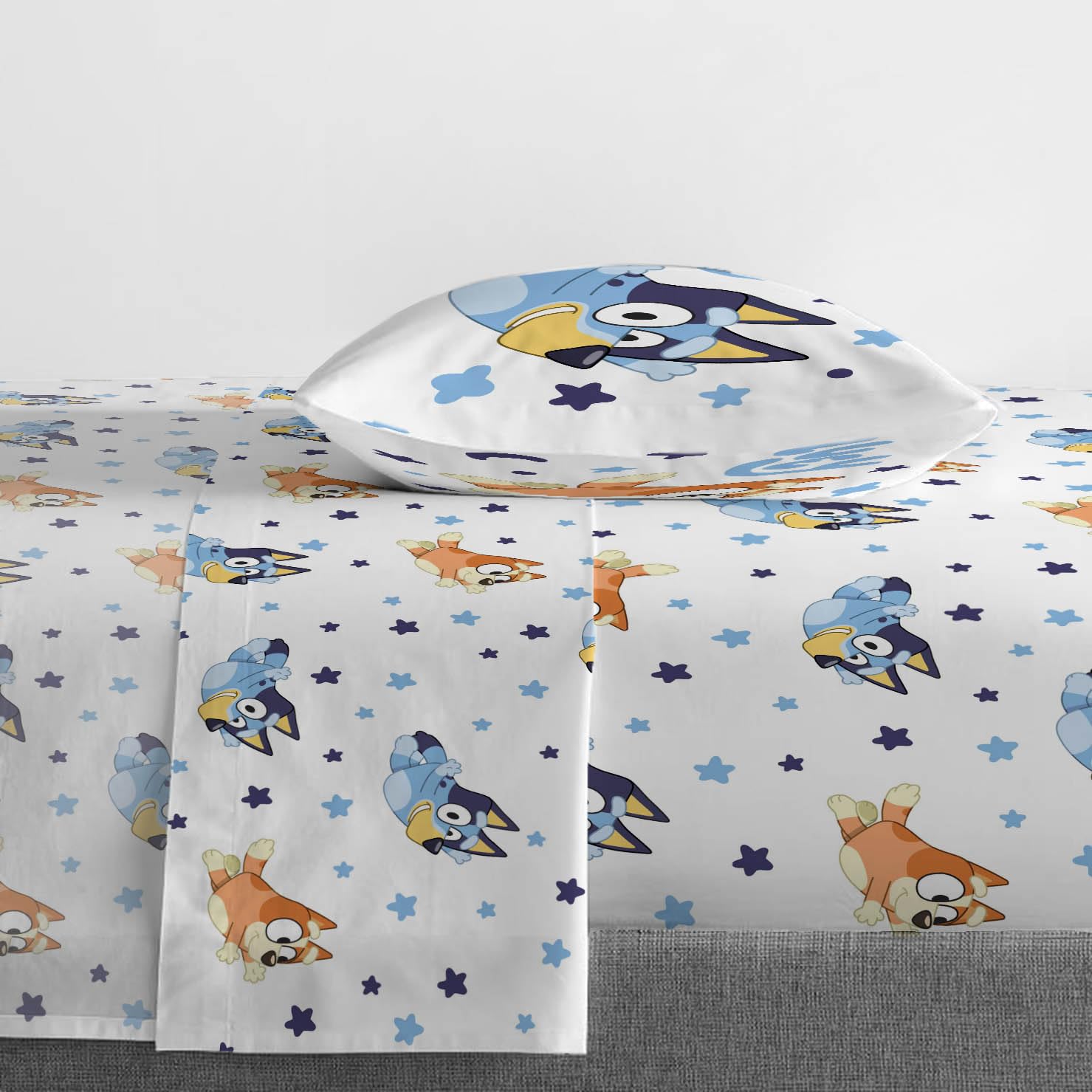 Jay Franco Bluey & Bingo Twin Comforter Set - 5 Piece Bed Set Includes Sheet Set & Pillow Covers - Super Soft Clouds & Stars Kids Bedding