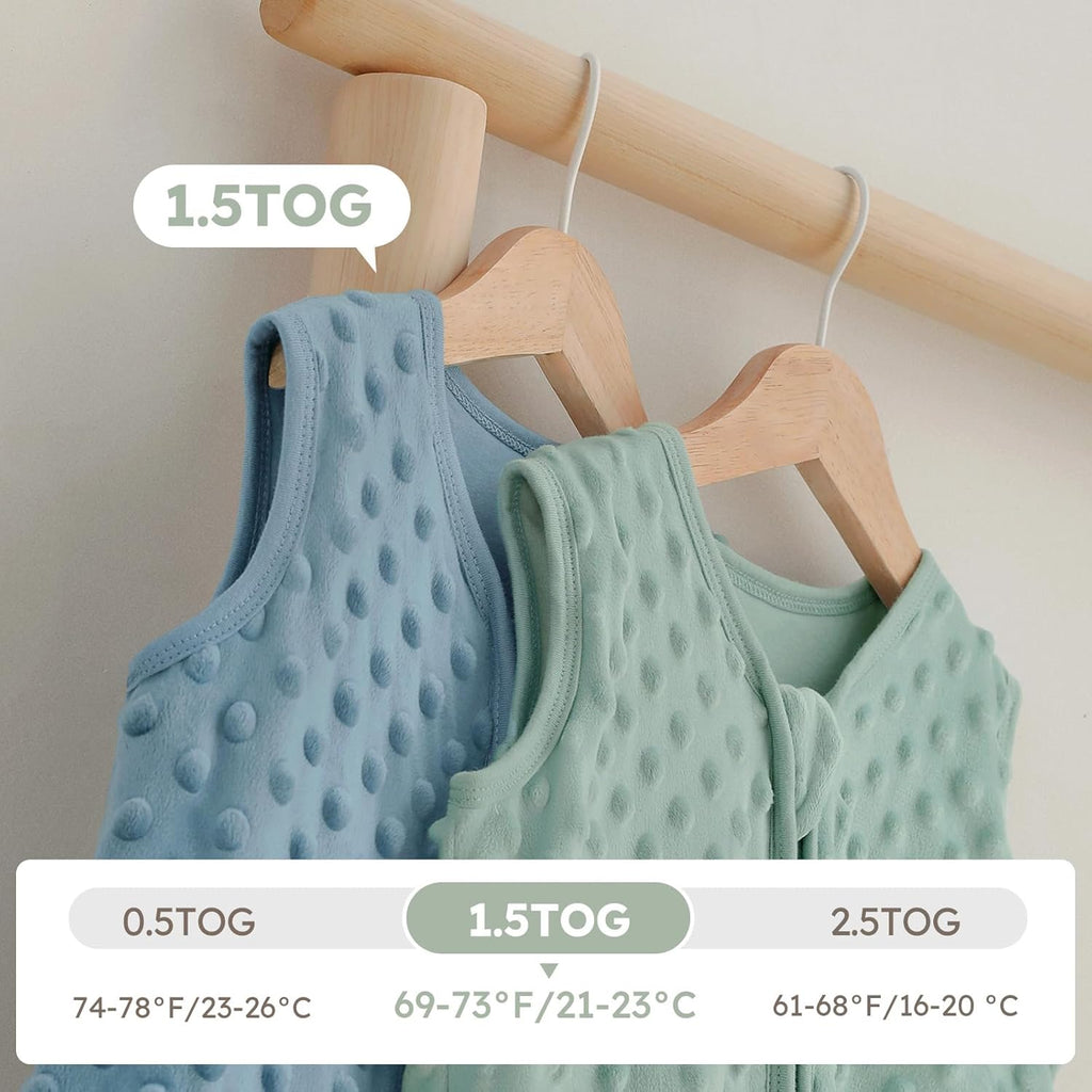 Yoofoss Baby Sleep Sack | Fleece Wearable Blanket for 6-12 Months | Plush Dots & 2-Way Zipper