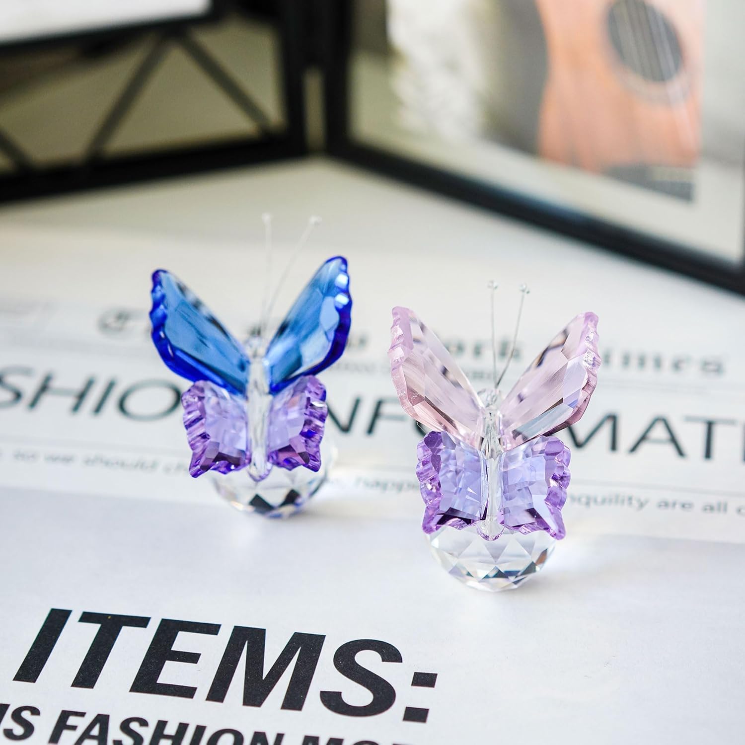 Skiennix Crystal Butterfly Figurines - Elegant Collectible Ornaments with Clear Ball Base | 2-Piece Set for Weddings & Gifts