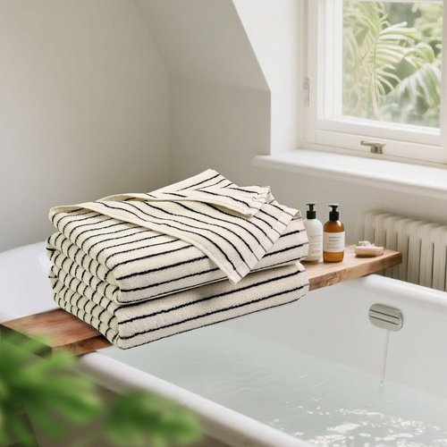 Jacquotha Black and Ivory Striped Bath Towels Set of 2, Lighter & Quick Dry Towels Large 27.5 x 55 inches, Farmhouse for Bathroom, Pool, Shower