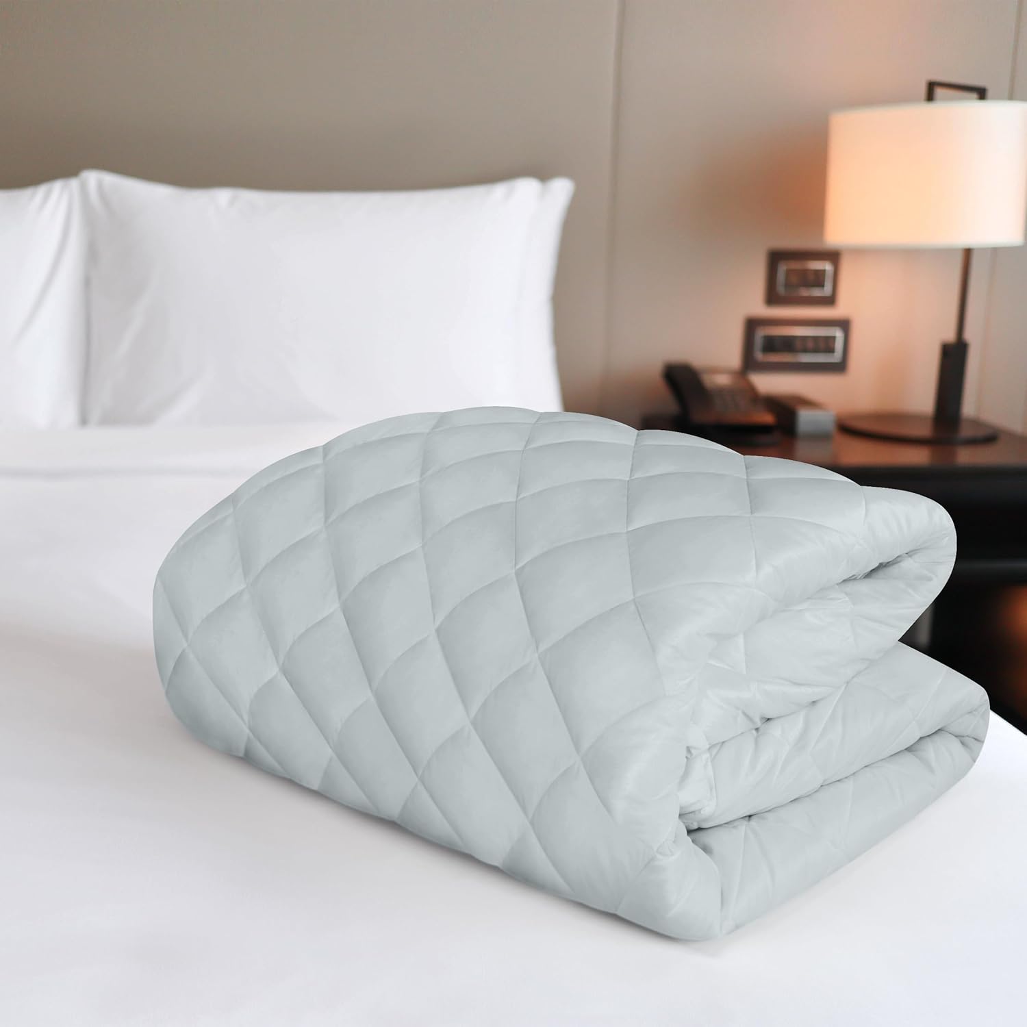 Utopia Bedding Quilted Fitted Mattress Pad - Full Size Deep Pocket Protector | Machine Washable Light Grey