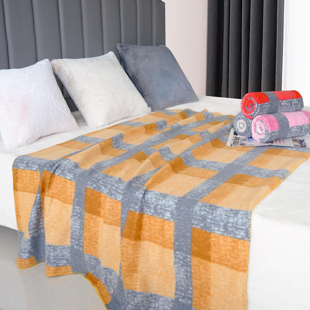 CZFZTXL Fleece Throw Blankets Bulk Fleece Blankets Solid Wholesale Lightweight Warm Soft for Pet Bed Sofa Office Wedding Gifts Travel Seasons Multiple Plaid 50x60 Inches Pack of 6