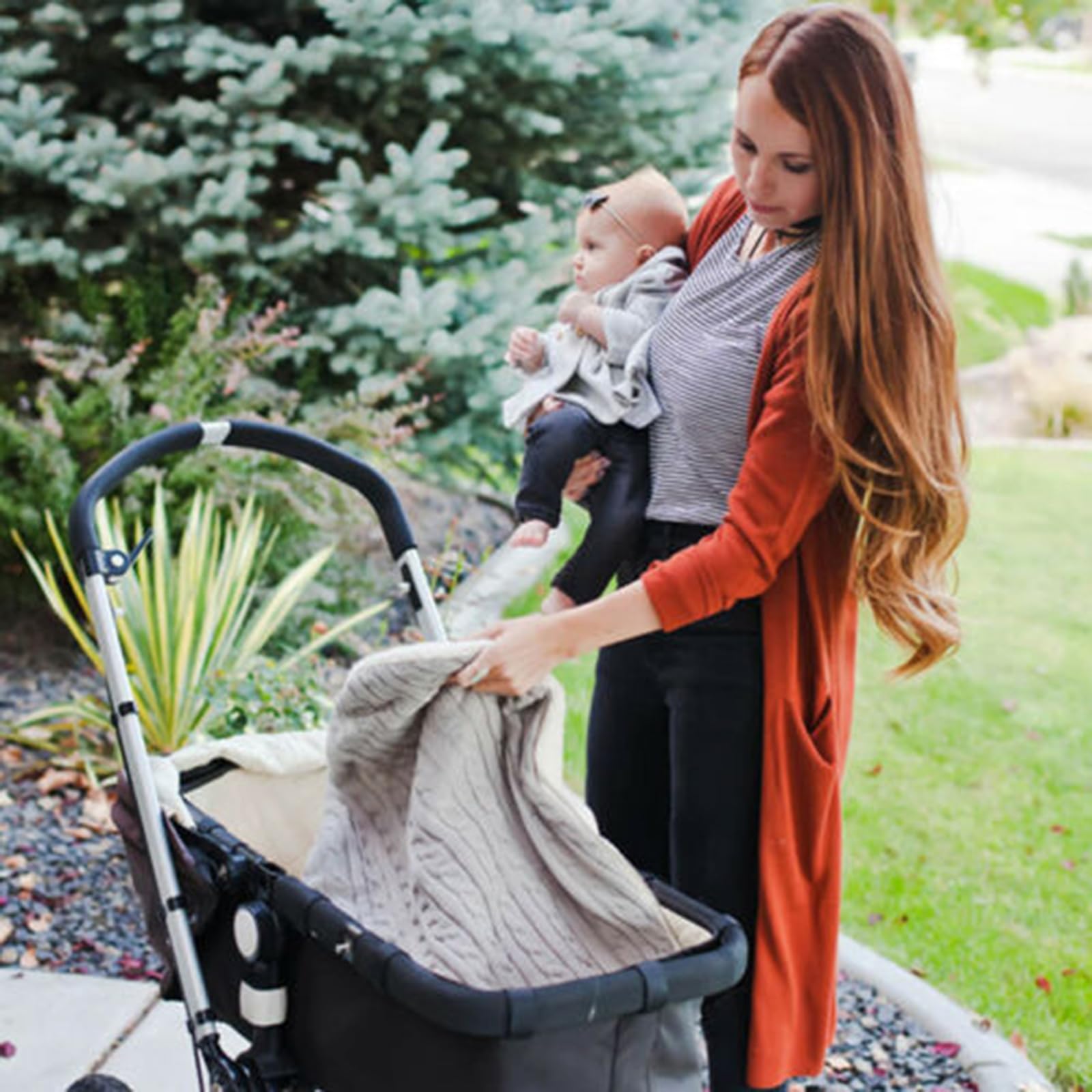 Baby Sleeping Bag fits Infant Newborn,Warm Baby Sleeping Bag,Winter Newborn Knit Wool Swaddling Blanket Kid Sleepsack Footmuff Stroller Knitted Sleep Nest Sack (Light Gray, One Size)