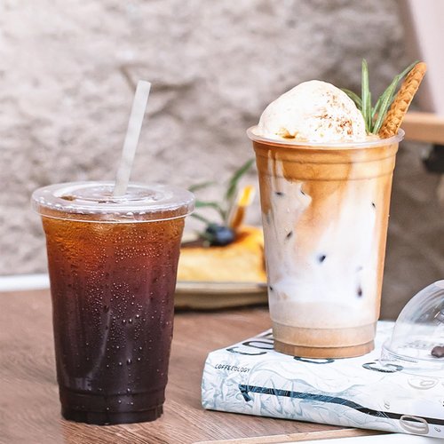 Ginkgo 20oz Clear Plastic Iced Coffee Cups - 100-Pack, Leak-Proof & Sturdy with Lids and Straws