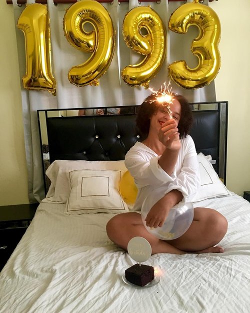 Gold 9 Balloon | 40-Inch Giant Number 9 Balloon for Birthday Decorations & Celebrations