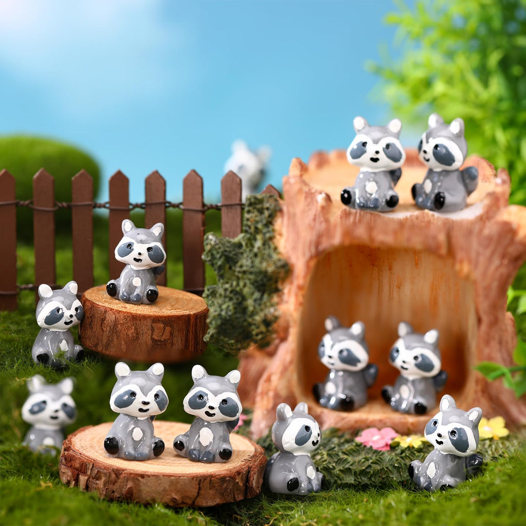 Seenelling 50 Pcs Mini Raccoon Figurine Bulk Resin Miniature Tiny Animals Figures Small Little Cute Raccoon Home Decor for Cabin Lodge Rustic Cake Toppers Desktop Home Decor(Sit)
