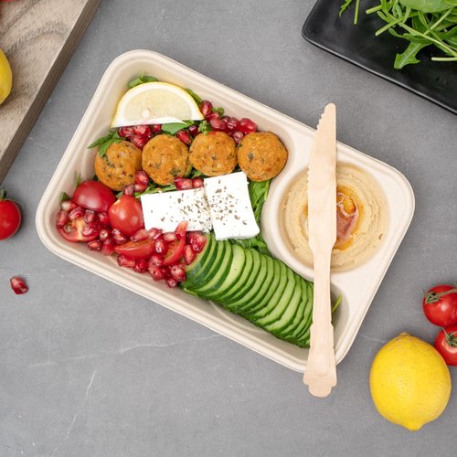 Restaurantware 7.9 Inch Wooden Disposable Knives 500 Eco-Friendly Knives - Baroque Style Durable Natural Wood DurableKnives Splinter-Free Cutlery For Parties Or Catering