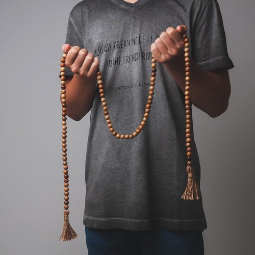 Nanalou Wood Bead Garland | Add a Touch of Boho Style to Your Farmhouse Décor with All-Natural, Handmade Wooden Bead Garland (Walnut, Medium)