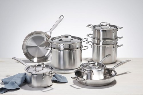 Le Creuset Stainless Steel Deep Pasta Pot - 3-Ply Construction, 7.5qt Capacity with Sieve
