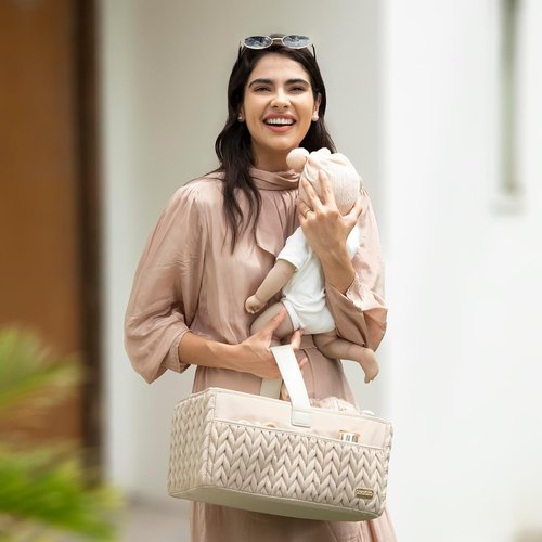 Luxurious Baby Diaper Caddy - Stylish Nursery Storage Basket for Newborn Essentials | Beige Organizer Tote
