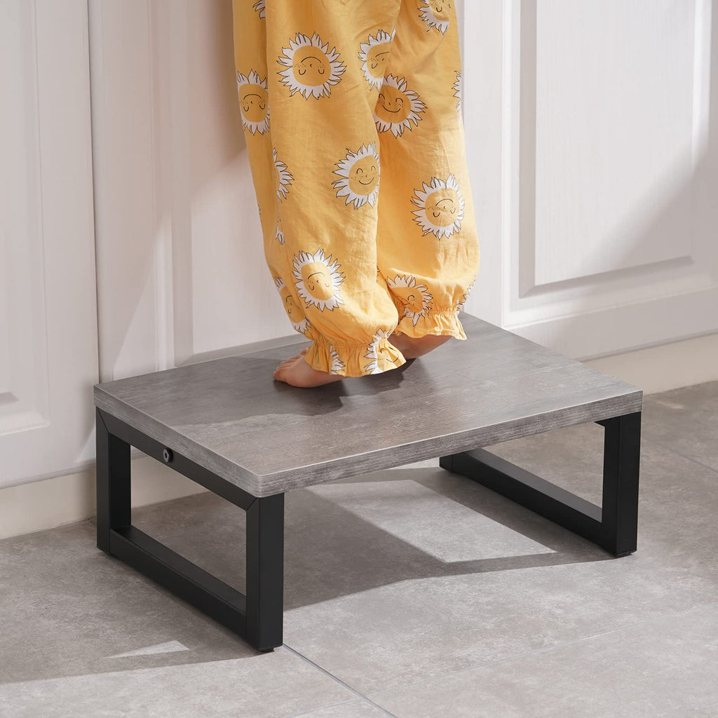 Snughome Wooden Step Stools for Adults Kids, Solid Portable Wooden Bedside Step Stool Adults Hold Up to 350 lb, One Step Foot Stool for Kitchen, Bedroom, Living Room, Bathroom - Self-Assembly(Grey)